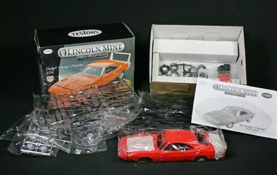 Testors Lincoln Mint Dodge Charger Die-Cast Model Kit New - Image 1 of 4