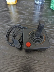 Vintage Atari 2600 Joystick Controller - Picture 1 of 2