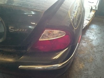 后乘客尾灯 8 气缸不包括 R 型号 适合 00-04 S 类型 1018352 — 第 1/4 张图片