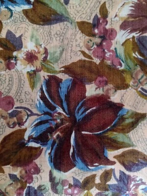 6 different sized remnant pieces of FLORAL Liberty of London VARUNA WOOL fabric  - Image 1 of 4