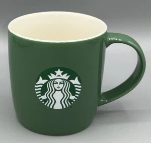 Starbucks 2021 Mug Mermaid Siren Logo 11oz Coffee Mug Cup Green EUC - Picture 1 of 4