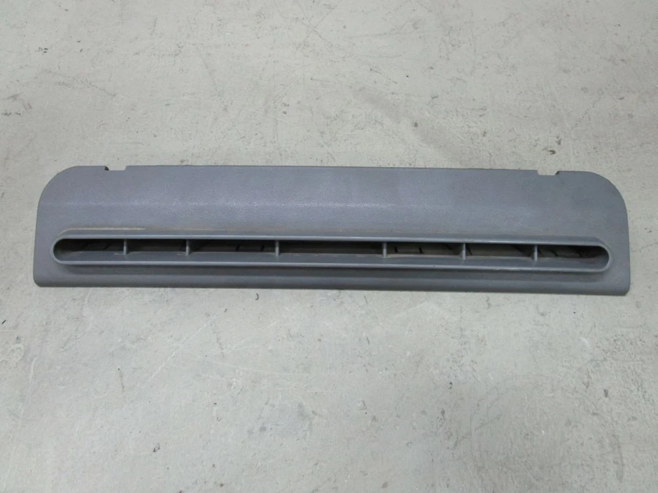 Fiat Ducato (244) 2.3 JTD Dashboard 1303964070 Right Trim - Image 1 of 4