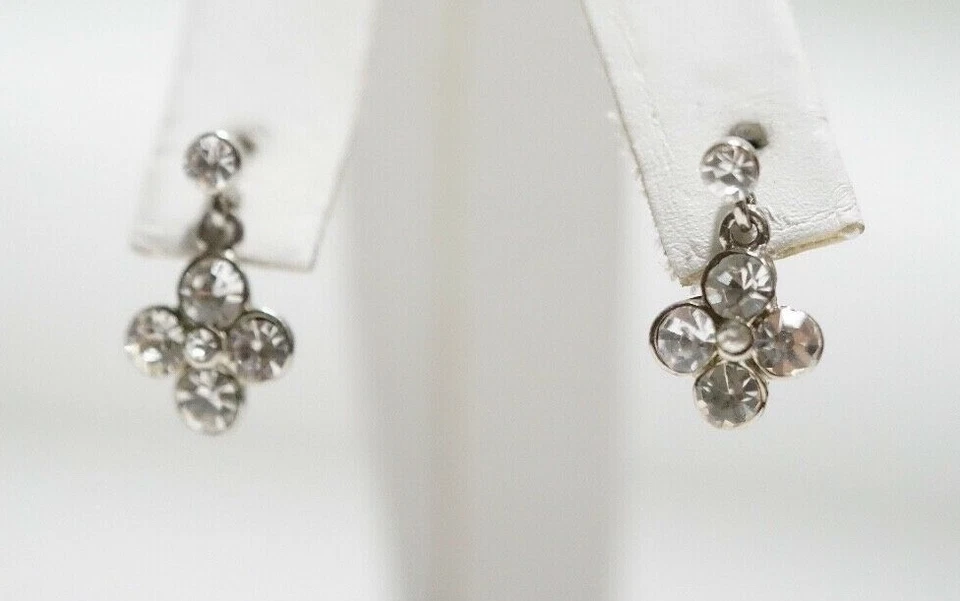 Joseph Esposito Ashley Classics - Silver Tone Dangling Crystal Clover Earrings  Foto 1 de 3