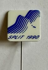 1990 European ATHLETICS Championships Pin Badge Split.