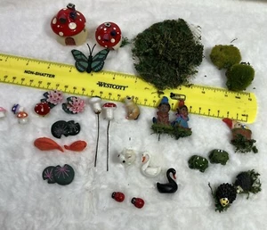 Vintage Miniatur Elfe Garten und Haus & Figuren etc. - Bild 1 von 13