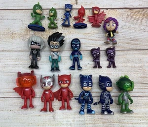 Disney Store PJ Masks Figurine Set Lot Of 17 - Picture 1 of 7