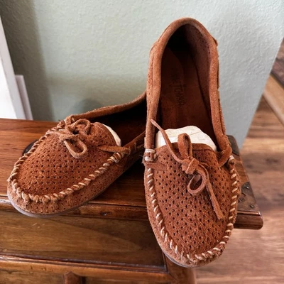 Minnetonka MoccasinsBOHO Shoes Summer Indian Brown Leather #616P Lisa Sz7 - Image 1 of 4