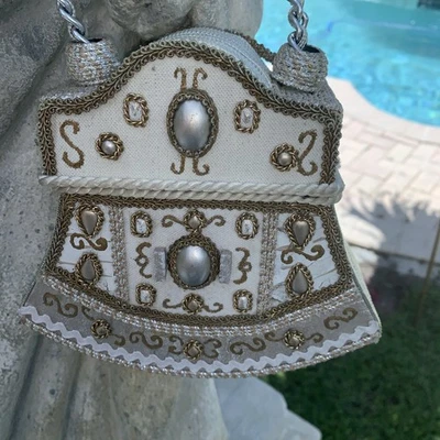 Bolsa caixa colagem vintage feita à mão enfeitada estilo boho Bali - feita nas Filipinas - Imagem 1 de 4