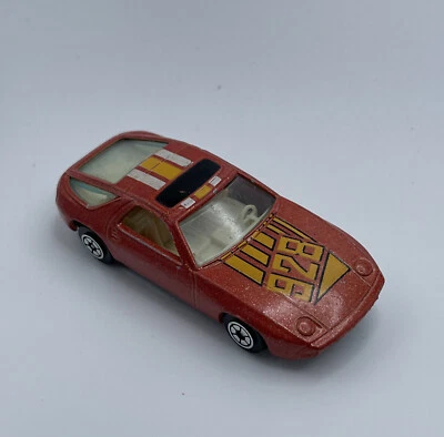 Coche de juguete diecast vintage Yatming Nº 1034 Porsche 928 Foto 1 de 4