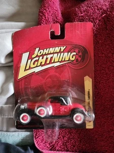 JOHNNY LIGHTNING R18 1931 CADILLAC CABRIOLET WHITE LIGHTNING CHASE 🔥 NOS - Picture 1 of 1
