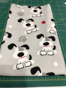 Soft Flannel Beagle Hearts Paws Dog Theme Fat Quarter - Picture 1 of 1