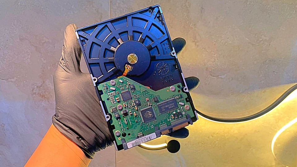 2TB SAMSUNG 2TB 2000GB Hard Drive SATA3 SAMSUNG HD204UI 2000 Gbytes # 2TB - image 1 of 4