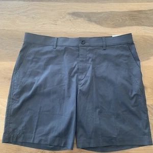 Pantalones cortos chinos de golf Nike Dri-FIT UV para hombre de 9" talla 40 - Imagen 1 de 8