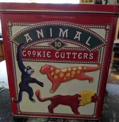 Williams Sonoma Animal Cookie Cutters 10 pieces with carry case - Image 1 of 3