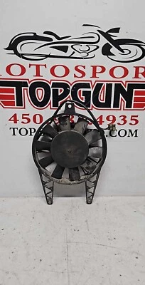 2002 - 2005 TRIUMPH SPEED FOUR RADIATOR COOLING FAN T2108050 VA35-AP11/C-34A Foto 1 de 4