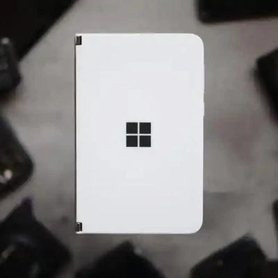 Microsoft Surface Duo 128/256 GB White- Unlocked ****Pristine**** good - Image 1 of 4