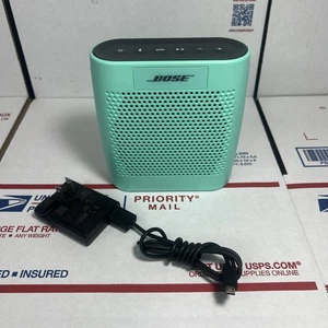 MINT -Bose SoundLink Wireless Bluetooth Speaker - MINT GREEN - SAME DAY-WARRANTY - Picture 1 of 8