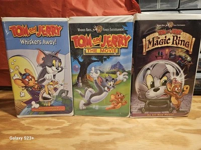 Tom And Jerry The Movie VHS Lot, Whiskers Away, Magic Ring, Warner Brothers - Image 1 of 4