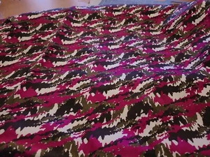 Abstract Waves Satin Charmeuse   Fabric Apparel   Mid Weight  Twill By the Yard  - Picture 1 of 2