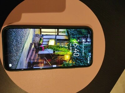 Huawei P40 lite - 128GB - Crush Green Usato in ottime condizioni - Immagine 1 di 4