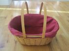 Longaberger Iconic Basket W/ Cloth Liner No Breaks Or Stain 18" x 14" x 8" 2004