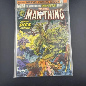 Man-Thing #10 (1974) • Gil Kane Cover • Ploog • Gerber • VF/NM • Bronze Age - Picture 1 of 2