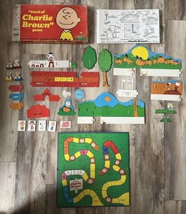 VINTAGE!! Gioco Milton Bradley 1971 "Good ol' Charlie Brown" 🌟 100% COMPLETO!!! - Foto 1 di 22
