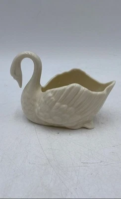 Lenox White Porcelain Home Decorative Swan Figurine Decorative Candy Dish - Image 1 of 4