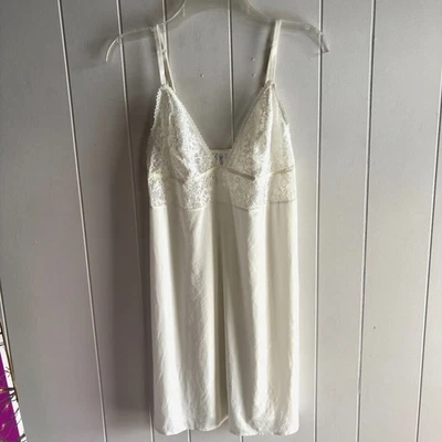 Vestido sin mangas de peluche Gilligan & O'Malley íntimo de encaje crema para mujer talla XL Foto 1 de 4