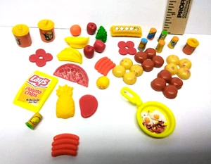 VINTAGE 1995 Barbie Camping So Much To Do Outdoor Fun 67166 Fried Egg Chips LOT - Picture 1 of 12