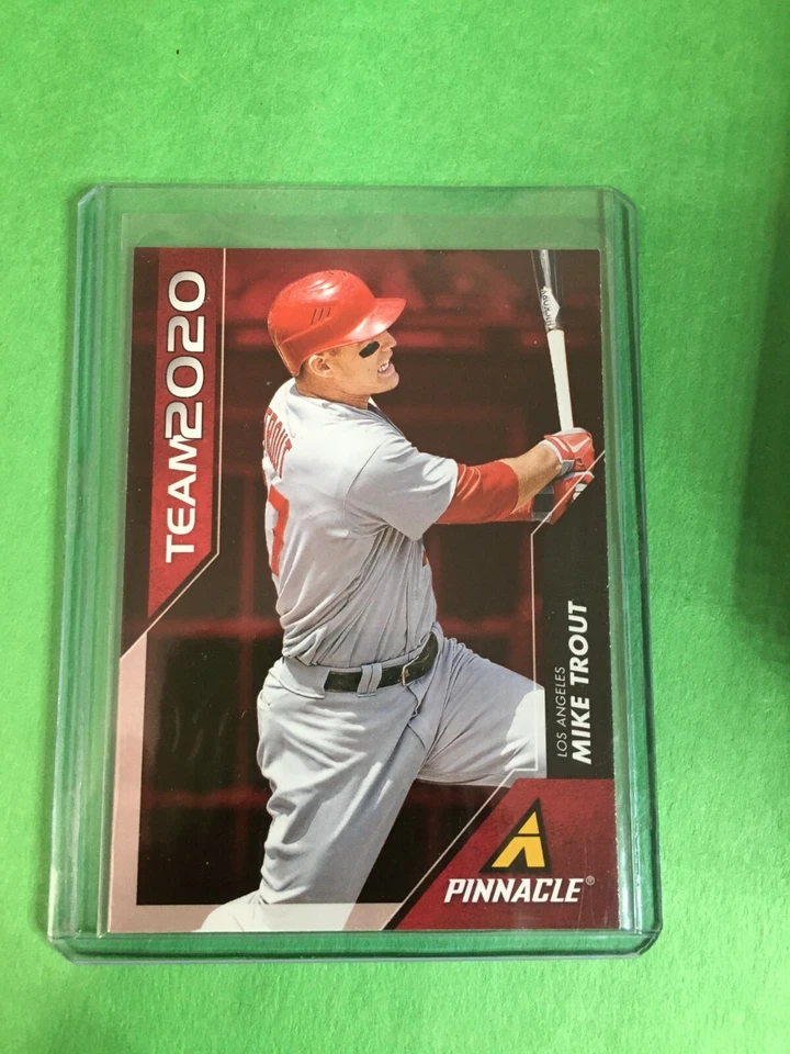 F165.182 2013 Pinnacle Team 2020 #5 Mike Trout Los Angeles Angels Foto 1 de 1