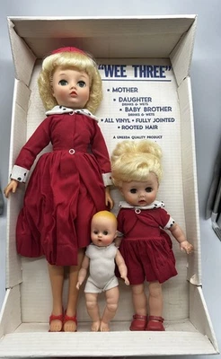 ОЧЕНЬ РЕДКАЯ! 1961 UNEEDA кукла комплект - Wee три мама, дочь, ребенок в оригинале. Коробка! - Изображение 1 из 4