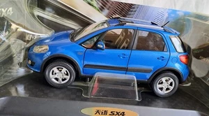 SUZUKI SX4 S-Cross 2005 diecast 1:18 dealer edition, come nuovo/ as new - Foto 1 di 19