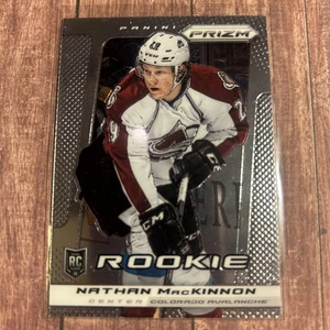 Prizm Hockey Silver Prizm #332 2013-14 Nathan MacKinnon radiocontrol novato - Imagen 1 de 10