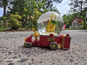 RARE UNIVERSAL STUDIOS DR SEUSS SNEETCHES SNOWGLOBE 1998 ❄️❄️❄️❄️ - Picture 1 of 5