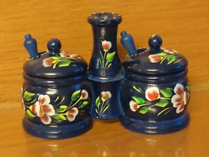 CONDIMENT SET RETRO FOLK ART FLORAL BLUE PAINTED WOOD - Picture 1 of 2