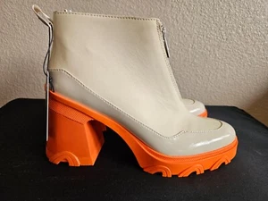 New Sorel Brex water resistance Ankle Bootie. sz11. RT$190. - Picture 1 of 6