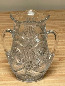 VINTAGE AMERIKANISCHE KRISTALLVASE BRILLANTSCHLIFF MIT 2 GRIFFEN UND FUSS PERFEKTER ZUSTAND - Bild 1 von 1