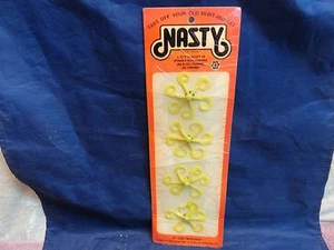 RARE VINTAGE 1977 'NASTY' SPINNER BAIT, JIG EEL FISHING MOREHEAD PADUCAH YELLOW - Picture 1 of 2