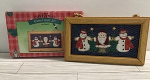 Gesteppte Weihnachten Holz gerahmt Wandbild Schneemann Santa Bauernhaus Landhaus Deko - Bild 1 von 8