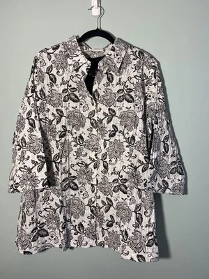 Denim & Co Talla 1X Blusa Estampado Floral Blanco y Negro Con Camiseta sin Mangas 2 Piezas Nueva Foto 1 de 4