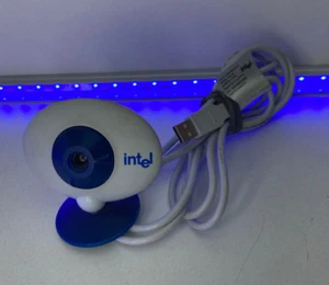 Intel CS110 Webcam weiß #174 - Bild 1 von 2