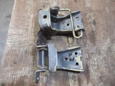 Mercury Marquis 1974 2 puertas delantero superior inferior puerta bisagra par conjunto pasajero Foto 1 de 3