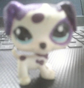 Littlest Pet Shop LPS Purple White Glitter Dalmatian #2136 Blue Eye Dog - Picture 1 of 2
