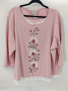 T-shirt donna Alfred Dunner in piena fioritura più girocollo manica 3/4 3X pizzo - Foto 1 di 10