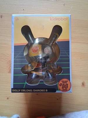 Dolly Oblong X KIDROBOT DUNNY 5 Foto 1 de 4
