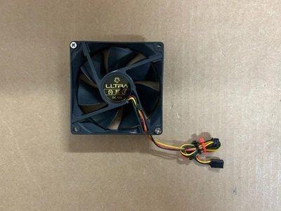 Ultra Fan DC-12V 0.18A Two Wires 120x120x25 mm DC 12V 0.18A E252956 - Image 1 of 4