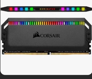 Corsair Dominator platinum ddr4 RGB 32GB - Afbeelding 1 van 3