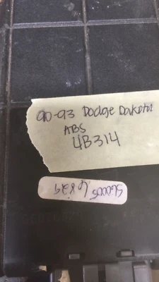 56026829 Dodge Dakota 1990-1993 ABS control module computer - Image 1 of 4