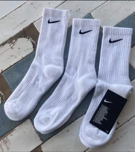 Nike Everyday White Cushioned Cotton Socks Small Junior Children Woman Kids 2-5 - Picture 1 of 8